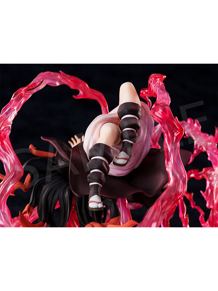 Demon Slayer: Kimetsu no Yaiba Nezuko Kamado ＜Exploding Blood＞ 1/8 Scale Figure 4